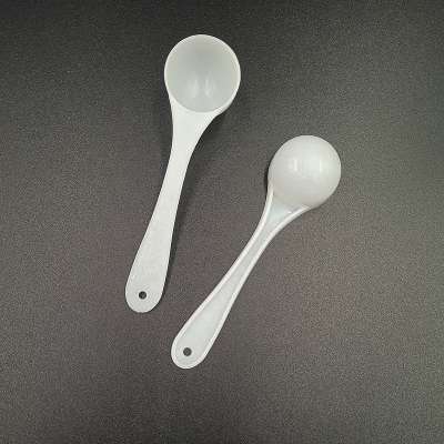 5ml handle with hole plastic spoon